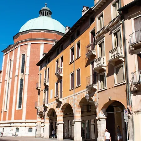 Vicenza-elegant&central Near Basilica Palladio