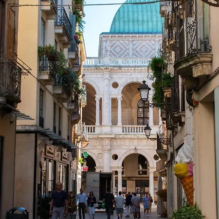 Vicenza-elegant&central Near Basilica Palladio * Vicenza